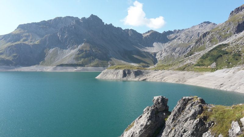 photo.jpg